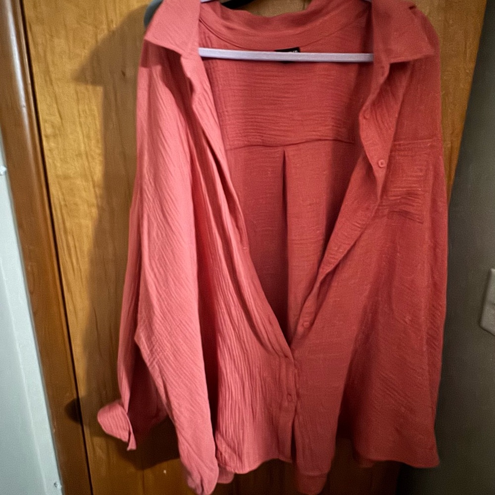 Torrid 5x Women's Coral Button-Up Blouse